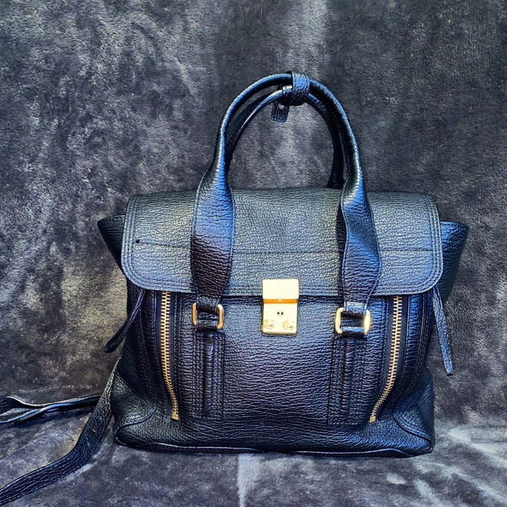 PHILLIP LIM Purse. Medium Size. Black. New condition.
